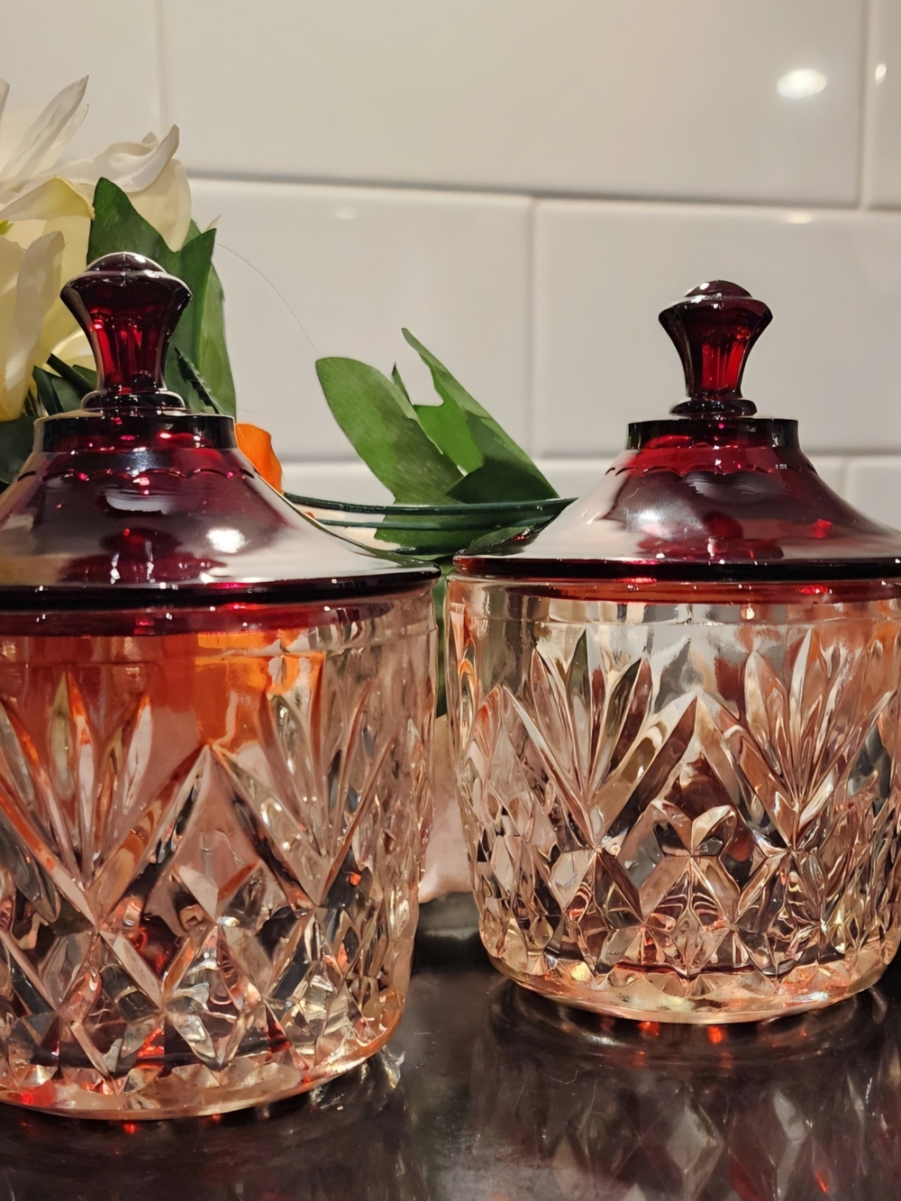 VTG Indiana Glass Style Clear Diamond Starburst Jam Jars - Ruby Red Lids - Set